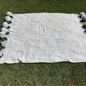 Nina Cambell blanket